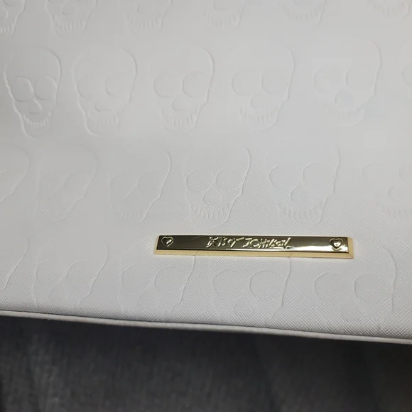 Betsey Johnson White Embossed Skull Tote - Picture 3 of 8